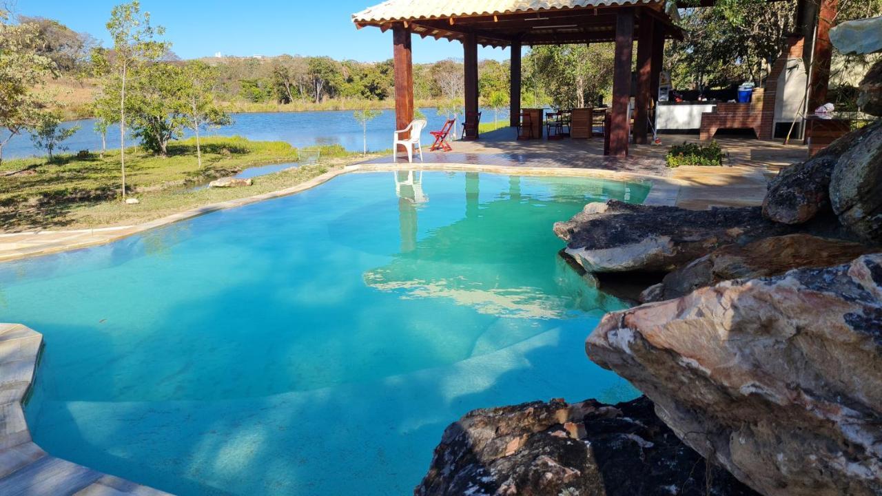 Chale Defronte Lagoa Na Serra Do Cipo Proximo A Cachoeira Grande, Cachoeira Do Pedrao E Cachoeira Veu Da Noiva Жаботикатубас Экстерьер фото